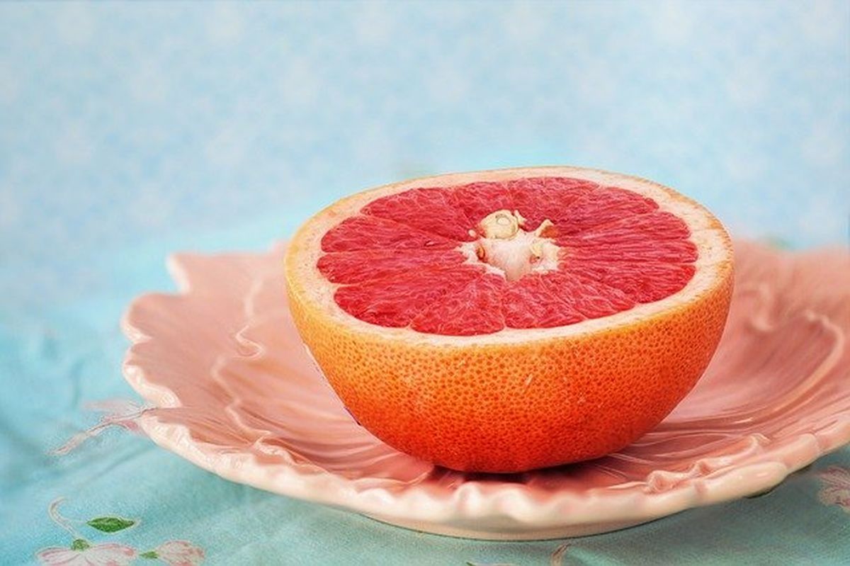 červený grapefruit